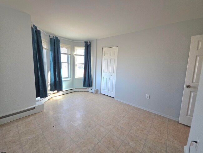 Building Photo - 216 New Jersey Ave