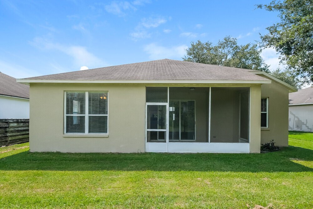 Building Photo - 1614 Wakefield Dr