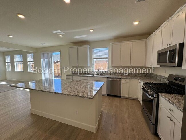 Building Photo - 837 Bravestone Ave