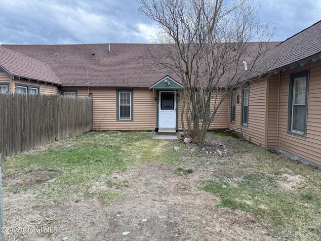 Building Photo - 7915 US-9