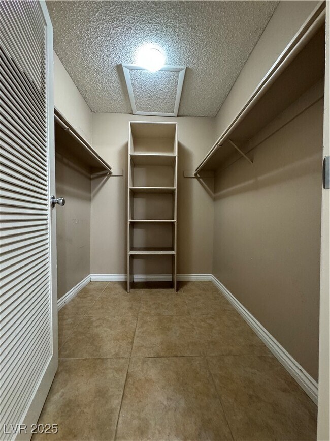 Building Photo - 1486 Elizabeth Ave