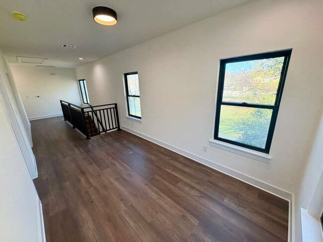 Building Photo - 10209 Gail Rd