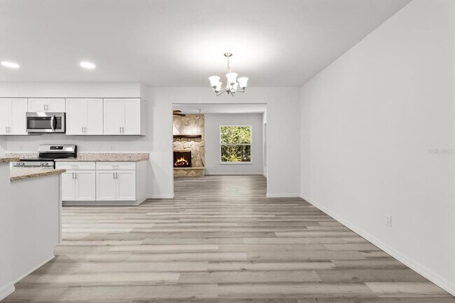 Building Photo - 1255 S Estate Point