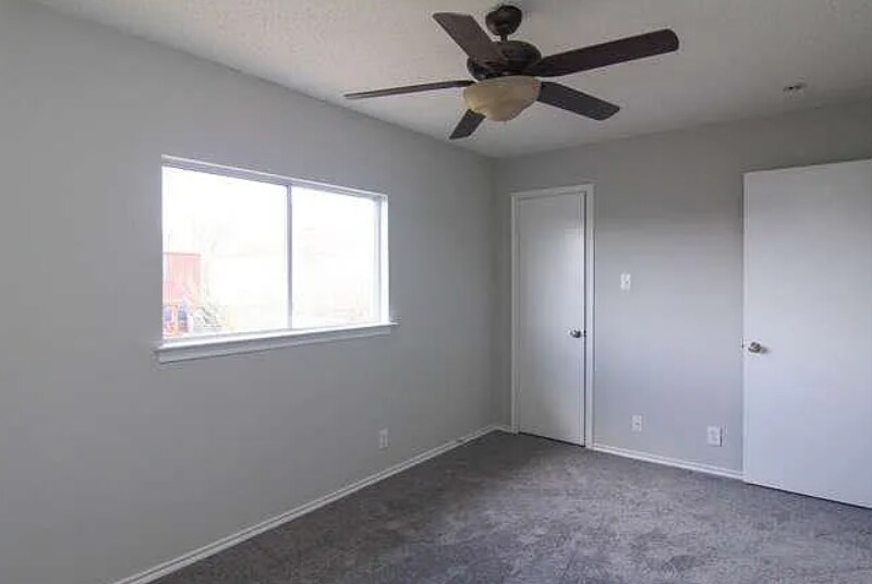 Building Photo - 12912 Latchwood Ln
