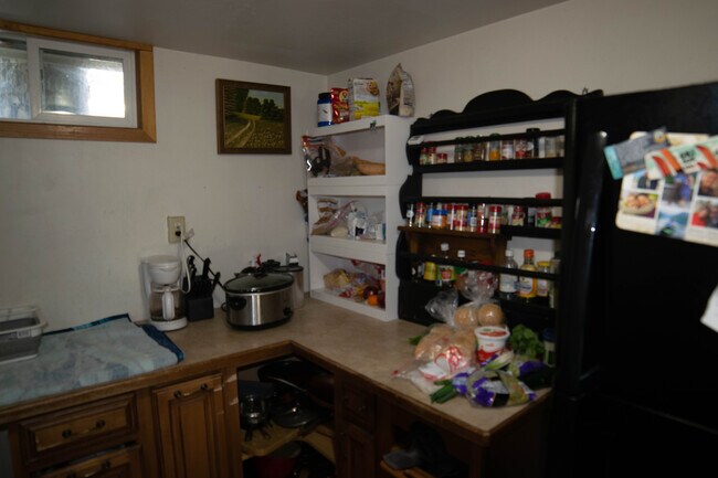 Building Photo - 414 S 12th Ave