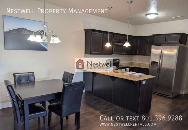 Building Photo - 632 N Emery Ln