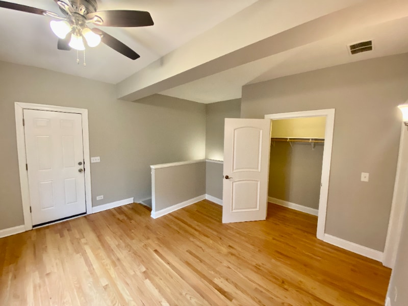 Building Photo - 6557 S Minerva Ave