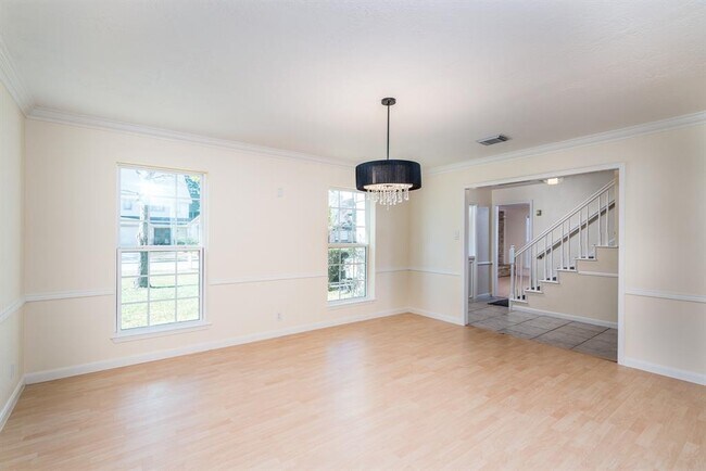 Building Photo - 14930 Walters Rd