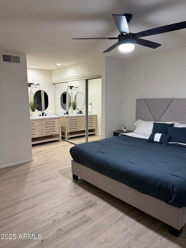 Building Photo - 9355 N 91st St