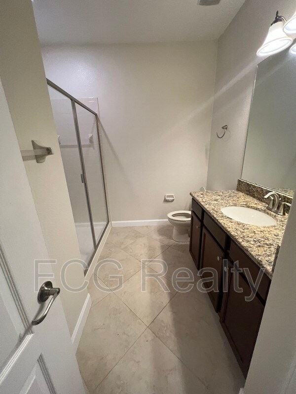 Building Photo - 1239 Long Cove Loop