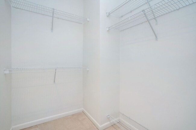 Building Photo - 2 bdrm, 2.5 bath Town Home steps away from...