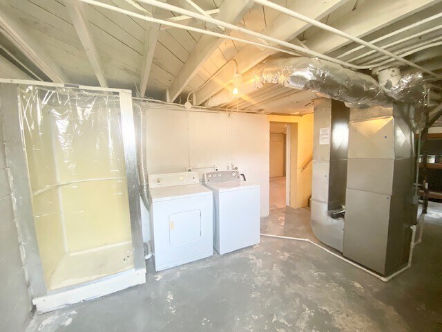 Building Photo - 3942 57th St