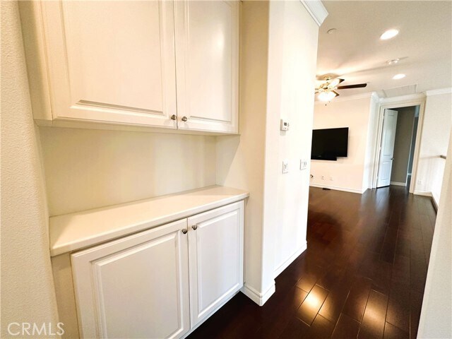 Building Photo - 5076 Ruth Wy