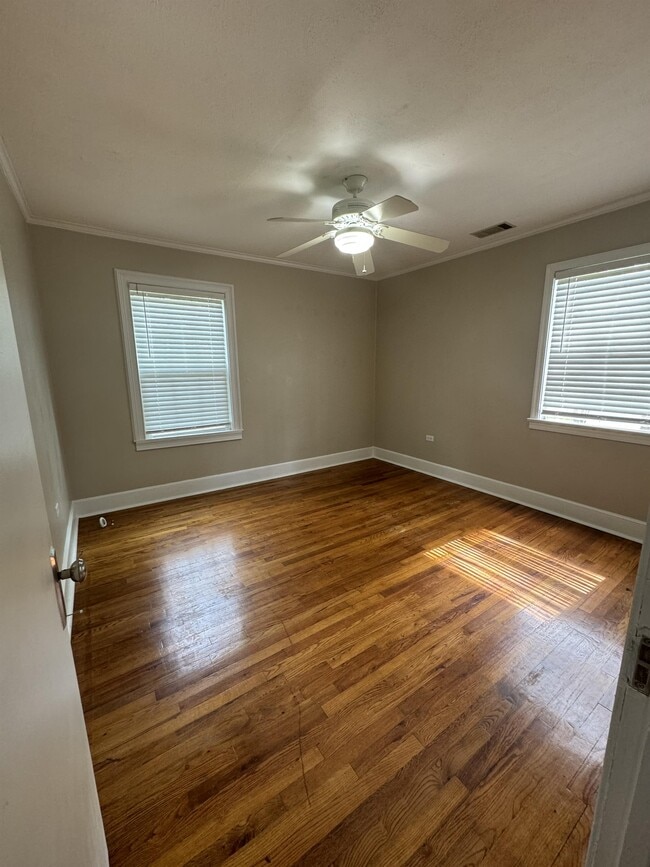 Building Photo - 432 N Lanier St