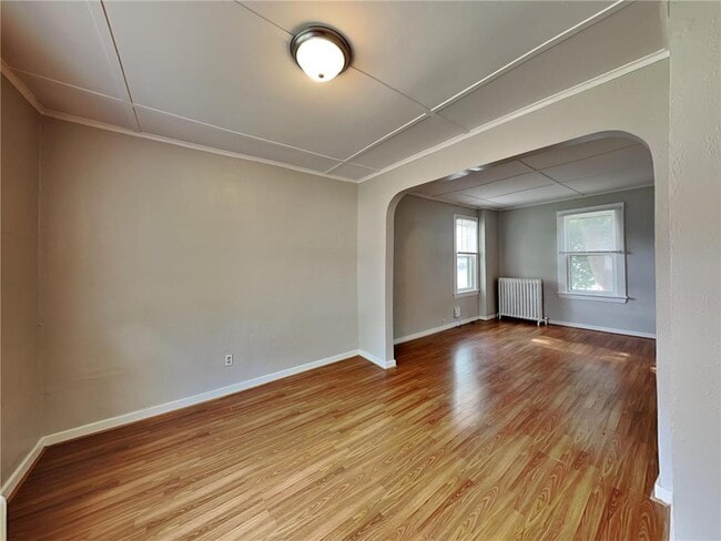 Building Photo - 4001 36th Ave S