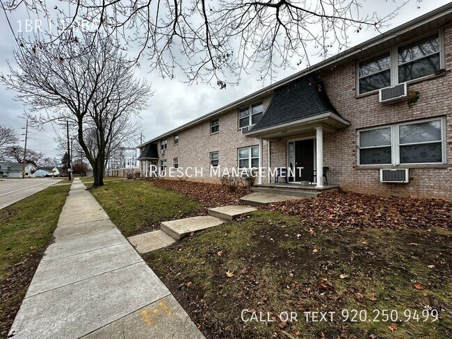 Building Photo - Charming 1 Bedroom 1 Bath Upper Apartment ...