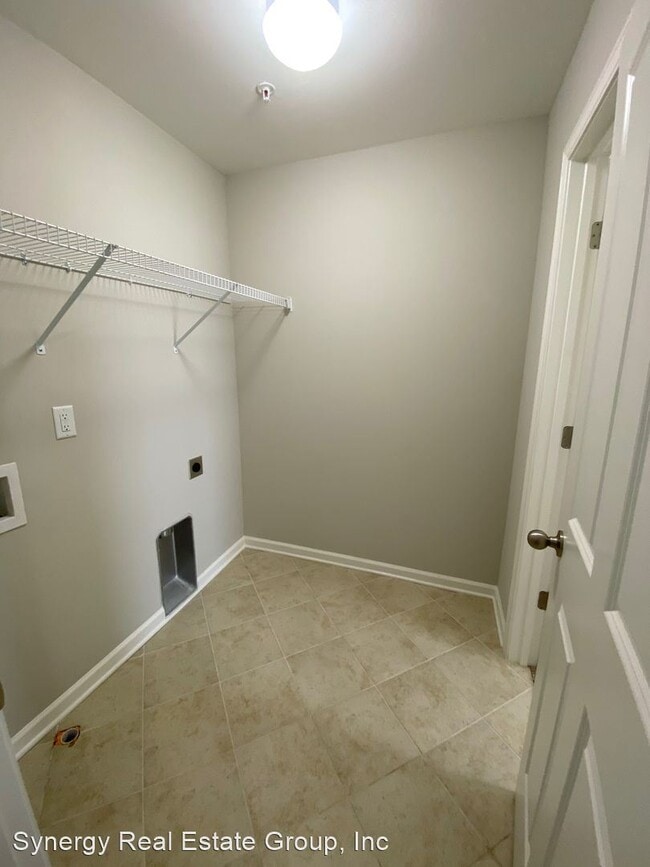 Building Photo - 3 br, 2.5 bath House - 407 Shirebrook Circle