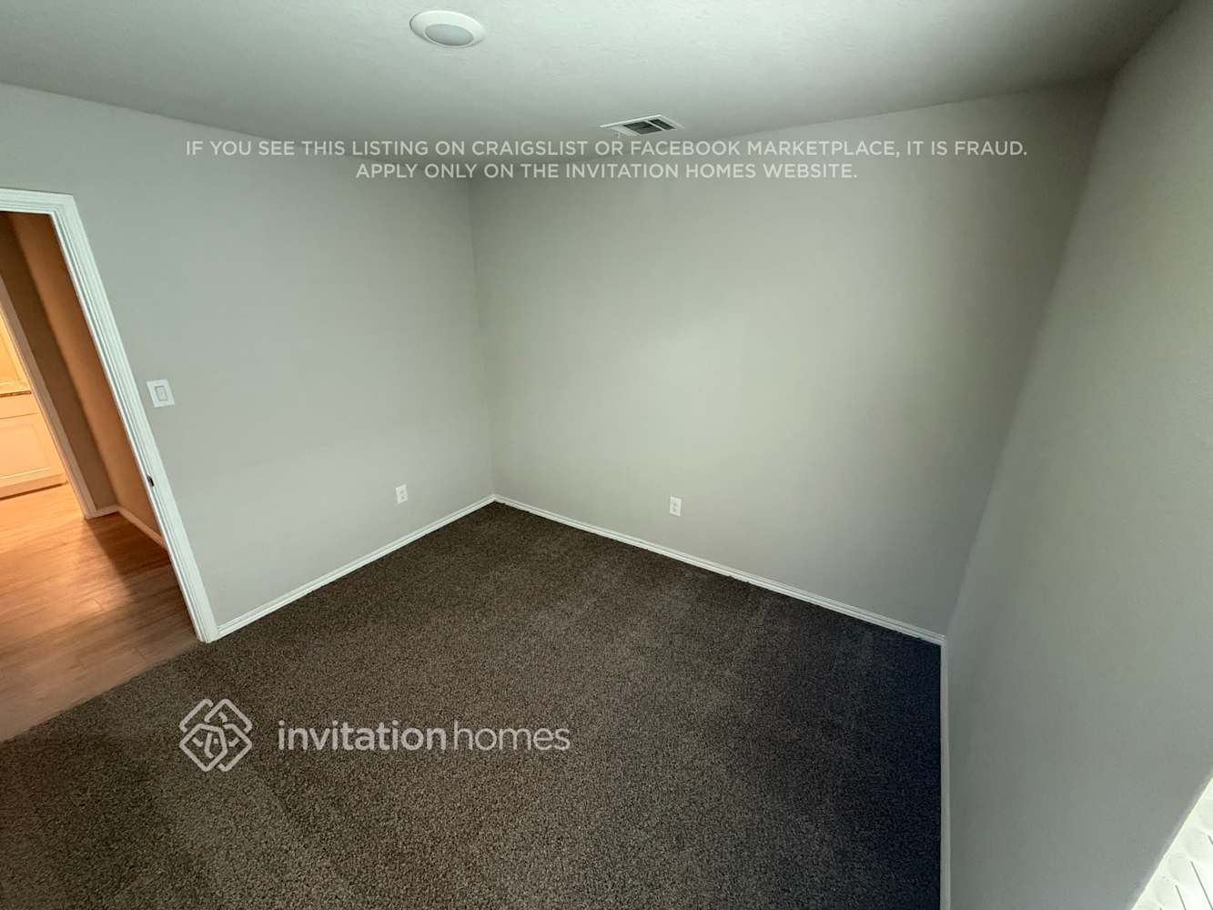 Building Photo - 14539 Southton Pond