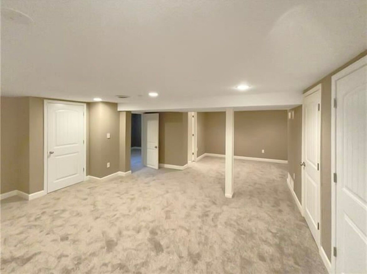 Building Photo - 7704 Westridge Rd