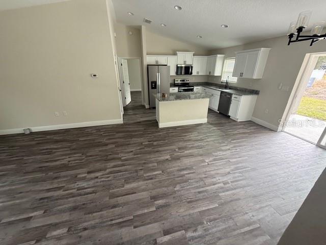 Building Photo - 273 Locust Pass