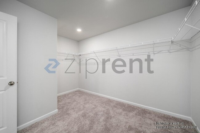 Building Photo - 165 Heard Ln