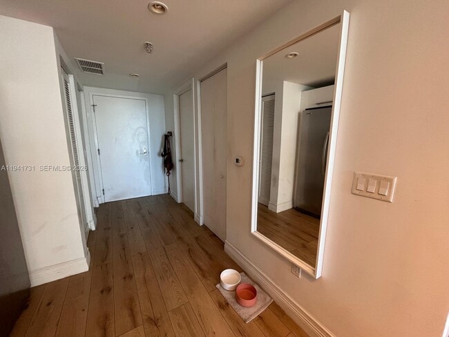 Building Photo - 185 SW 7th St