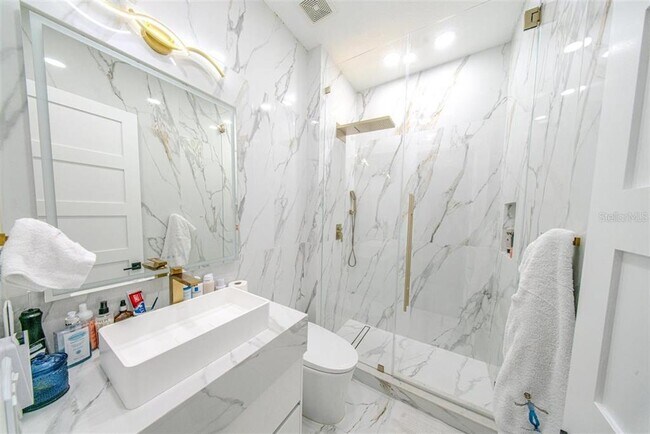 Building Photo - 4303 Isabella Cir