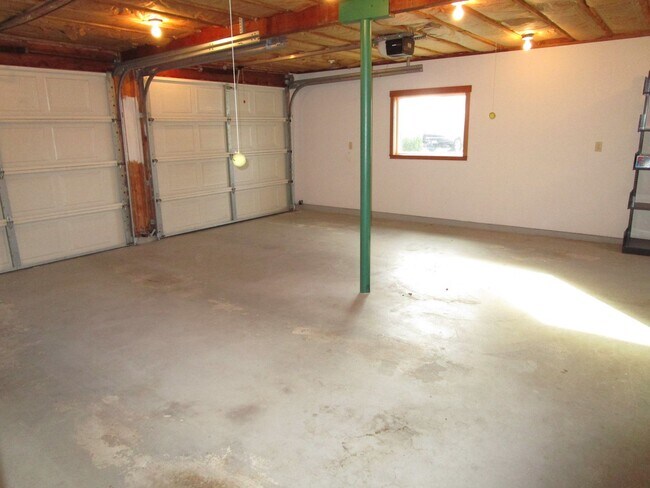 Building Photo - 14884 Channel Drive, La Conner, WA 98257