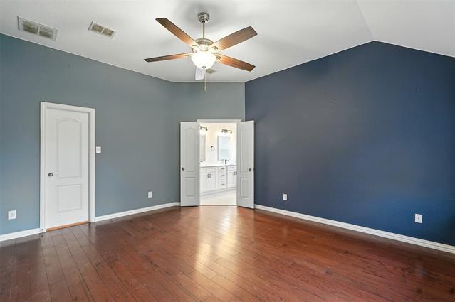 Building Photo - 3011 Clear Springs Dr