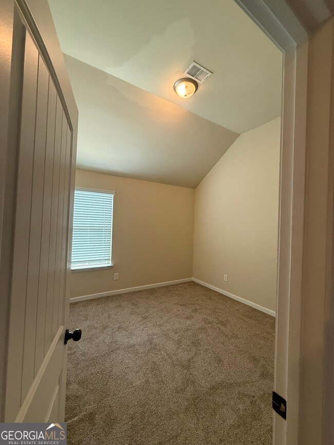 Building Photo - 2529 Shropshire Pl