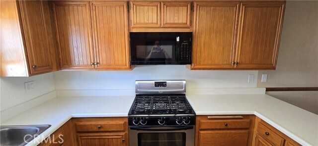 Building Photo - 26914 Rainbow Glen Dr