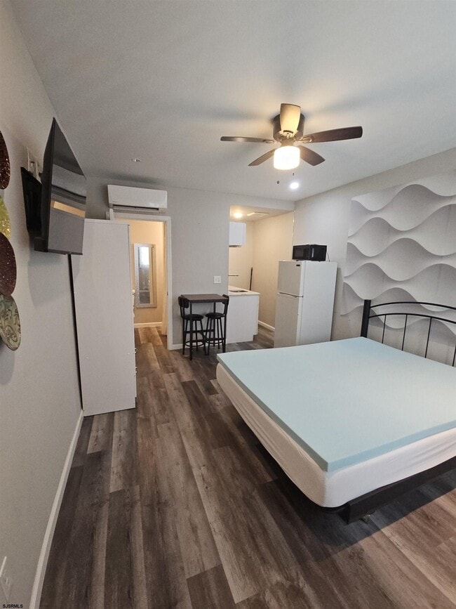 Building Photo - 3501 Pacific Ave