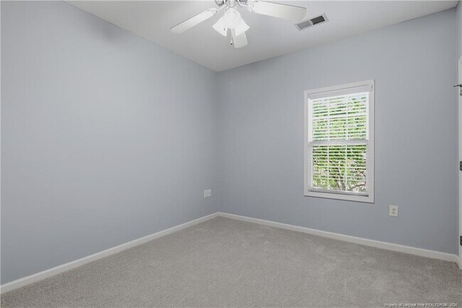 Building Photo - 625 Marshtree Ln