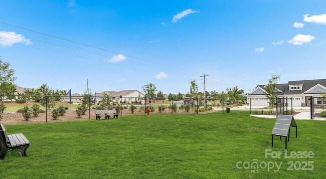 Building Photo - 129 Blume Rd