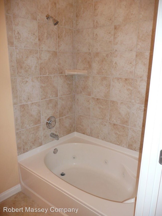 Building Photo - 342 S Dorsey Ln