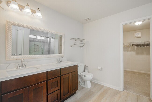 Building Photo - 8542 Village Rose Ln