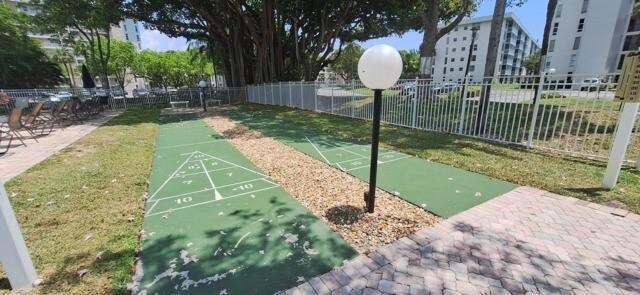 Building Photo - 2661 S Course Dr