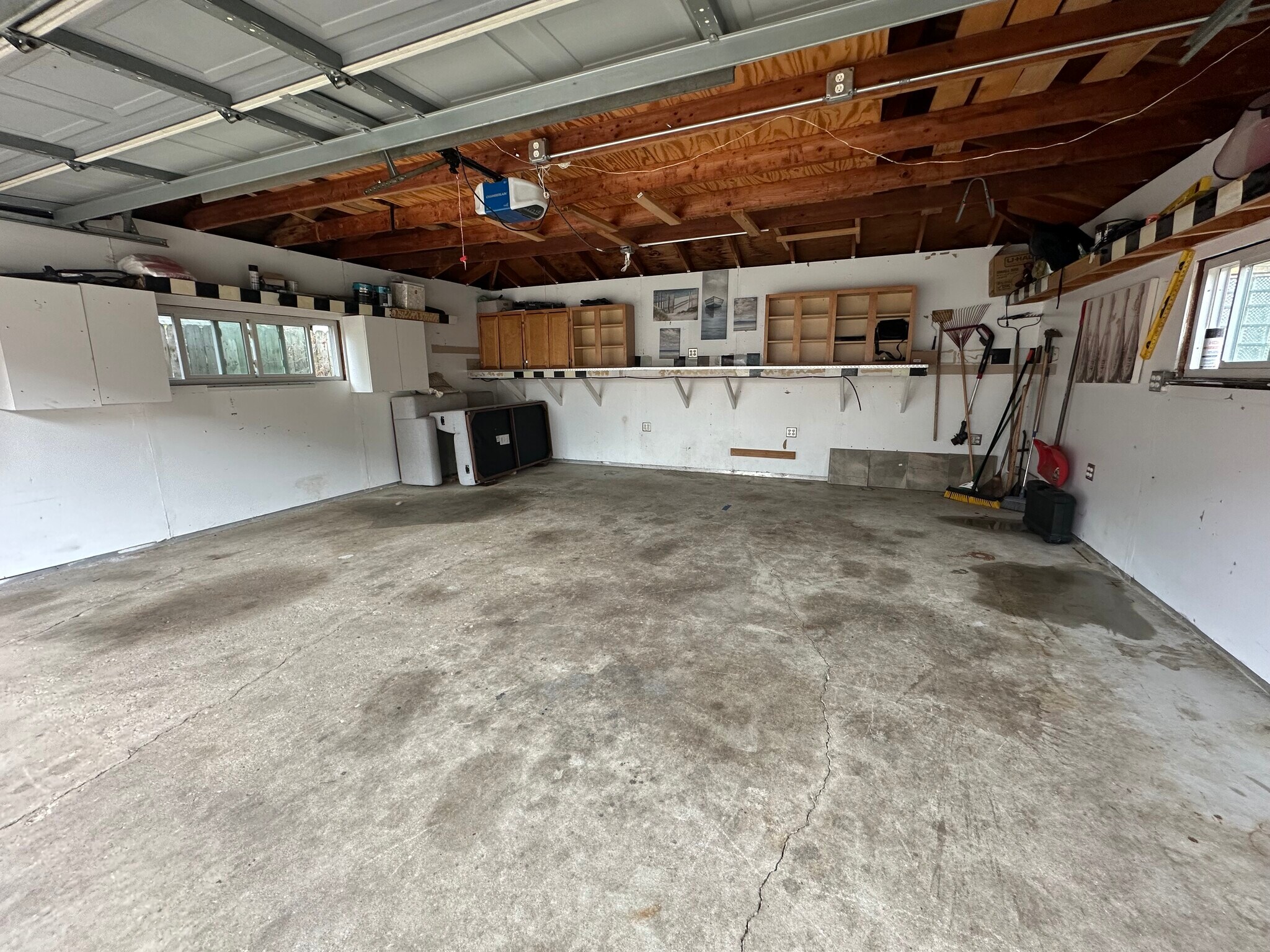 Building Photo - 7802 W Victoria St