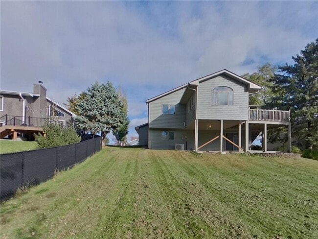 Building Photo - 10430 163rd St W