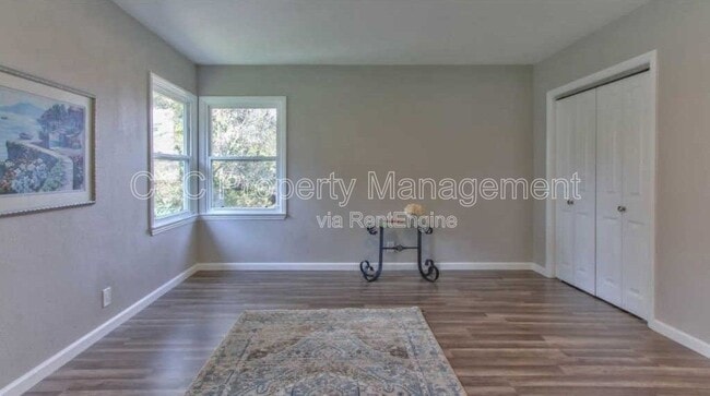 Building Photo - 1420 Munras Ave