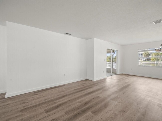 Building Photo - 3366 Minnow Creek Dr