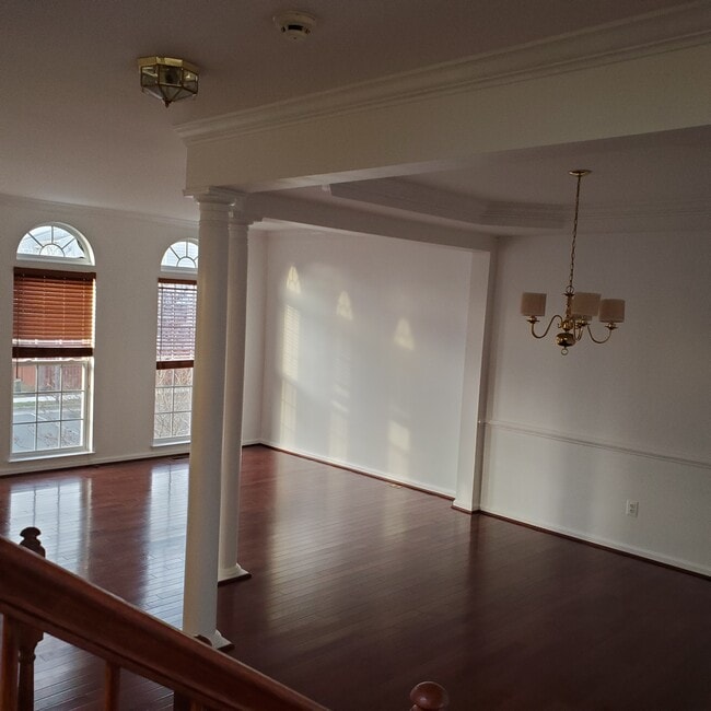 Building Photo - 22045 Chelsy Paige Sq