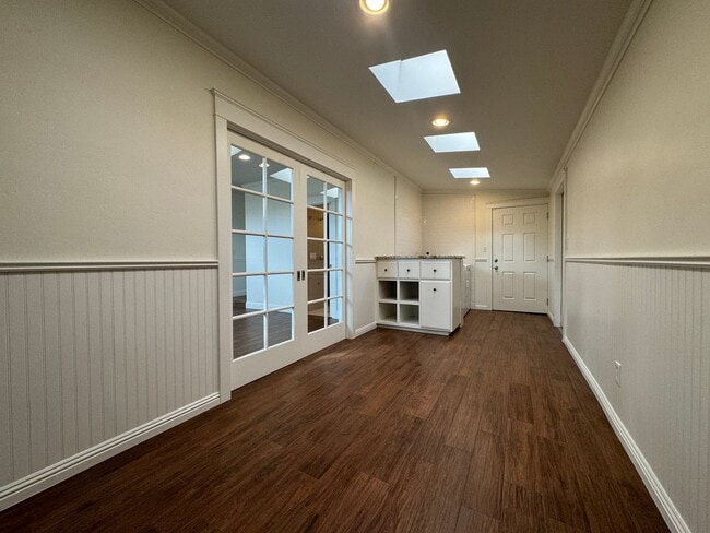 Building Photo - Exceptional Charm in this Single-Level 3-Bedroom House