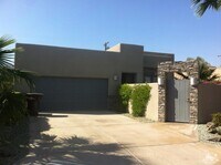 Building Photo - 78625 Bottlebrush Dr