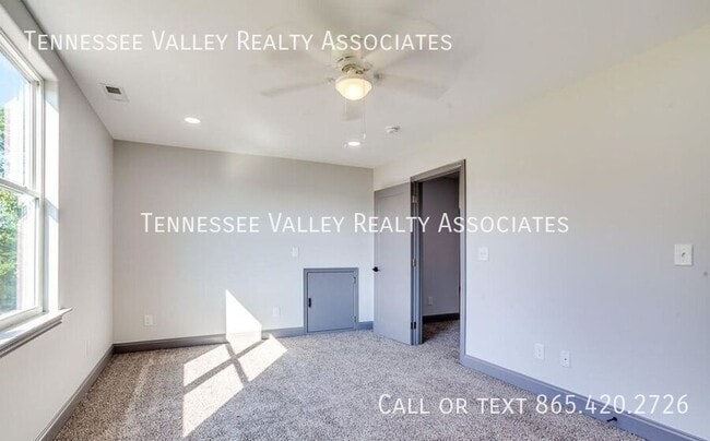 Building Photo - 7814 Lake Mountain Ln