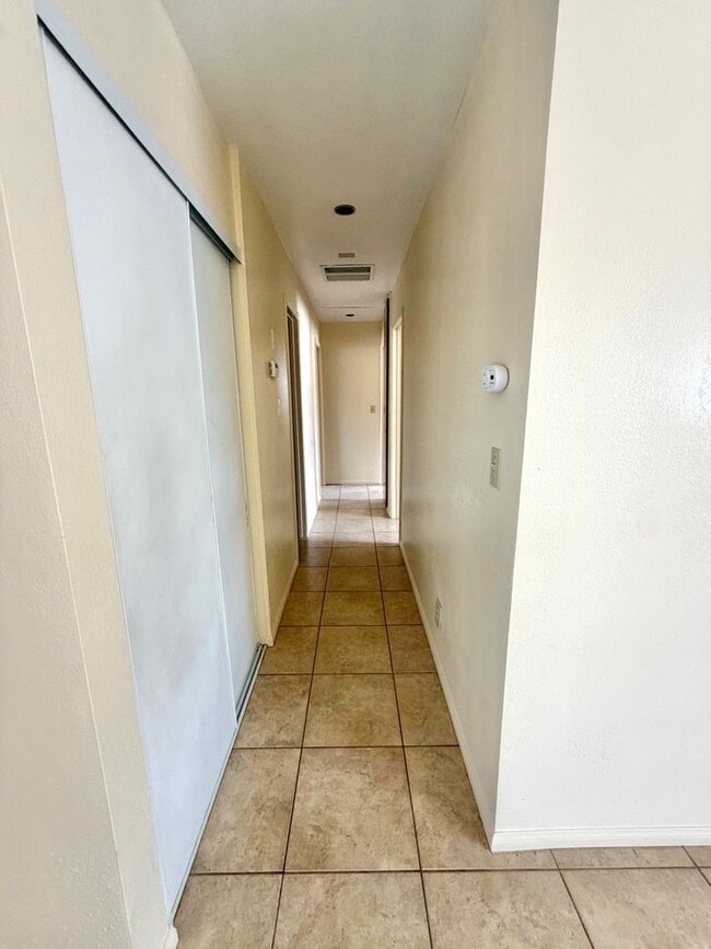 Building Photo - 71768 Buena Vista Dr