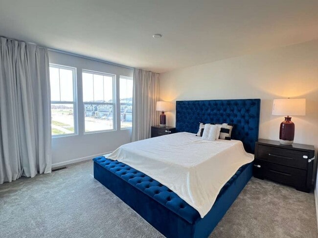 Building Photo - 2256 Horseshoe Cir