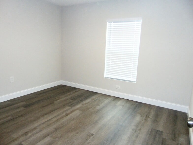 Building Photo - 2609 SW 176th Loop