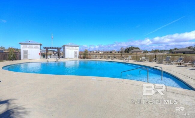 Building Photo - 12946 Grand Rpds Rd