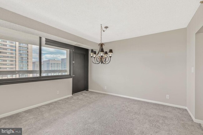 Building Photo - 5501 Seminary Rd